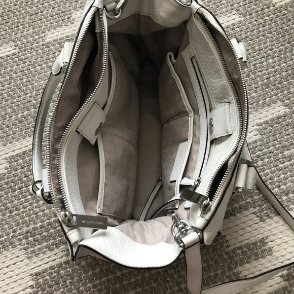 Michael Kors | purse - Picture 1 of 8